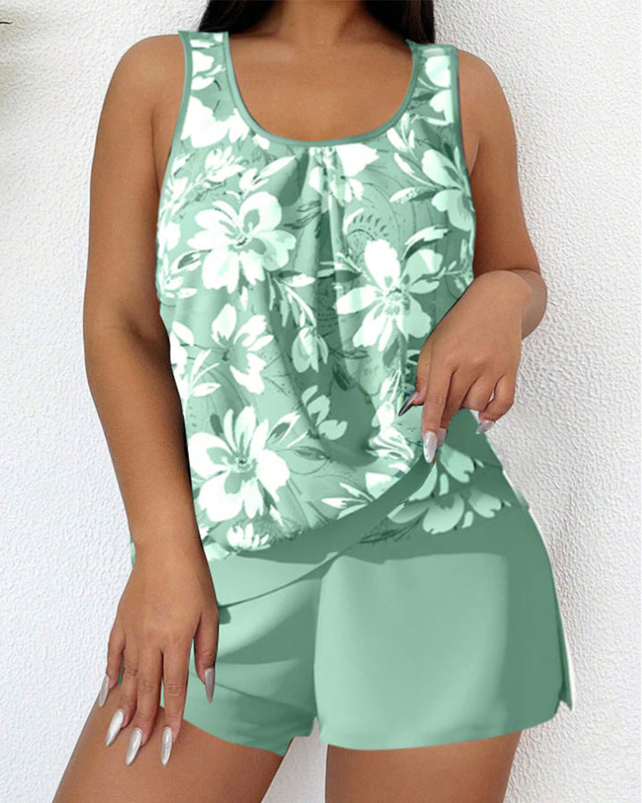 Tankini est disponible dans des styles et des imprimés décontractés