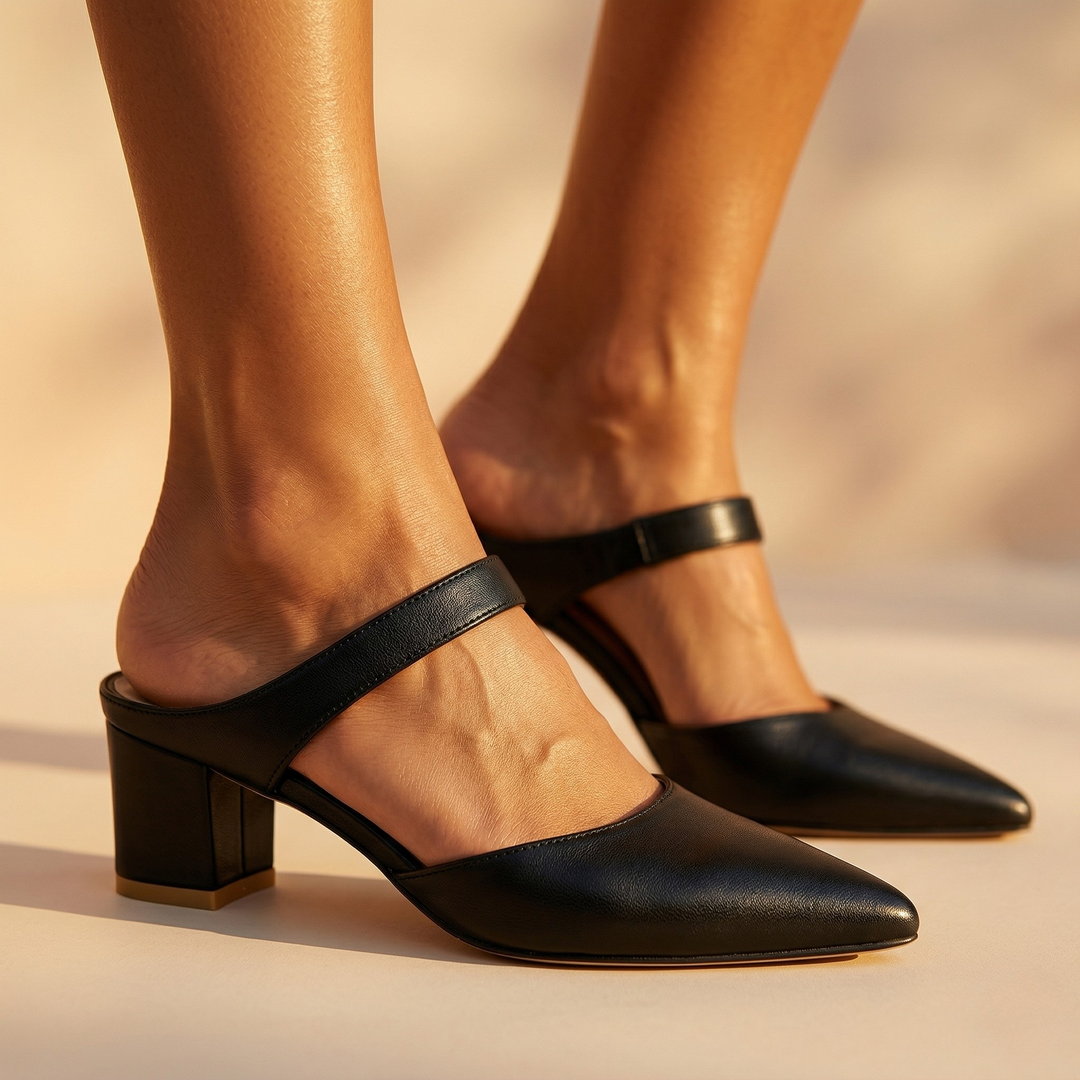 Valora | Tacones con Correa Trasera de Cuero