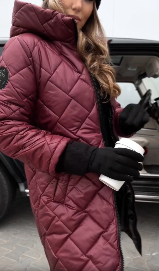 Martina | Elegante chaqueta de plumón acolchada con capucha