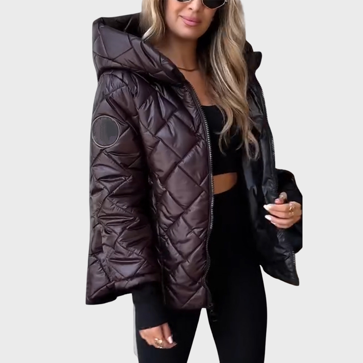Nerida | Chaqueta cálida con capucha
